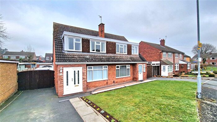 3 Bedroom Semi-Detached House To Rent In Poplar Drive, Wellington, Telford, Shropshire, TF1