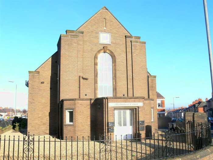 2 Bedroom Flat To Rent In Currock Road, Carlisle, CA2