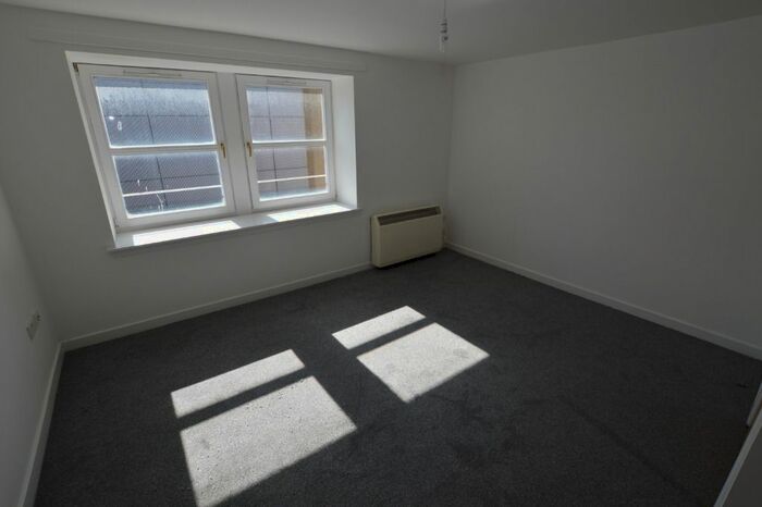 1 Bedroom Flat To Rent In High Street, Kirkcaldy, KY1