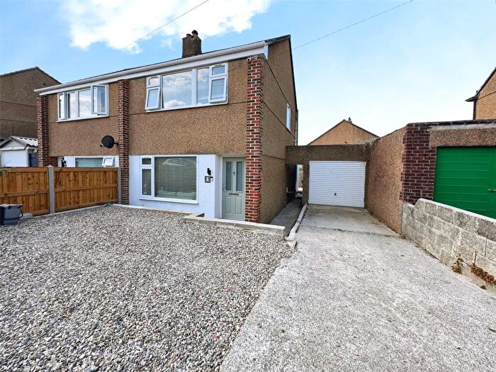 3 Bedroom Semi Detached House For Sale In Dolphin Close, Plymouth, Devon, PL9