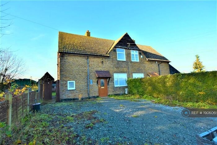 3 Bedroom Semi-Detached House To Rent In Thong Lane, Shorne, Gravesend, DA12