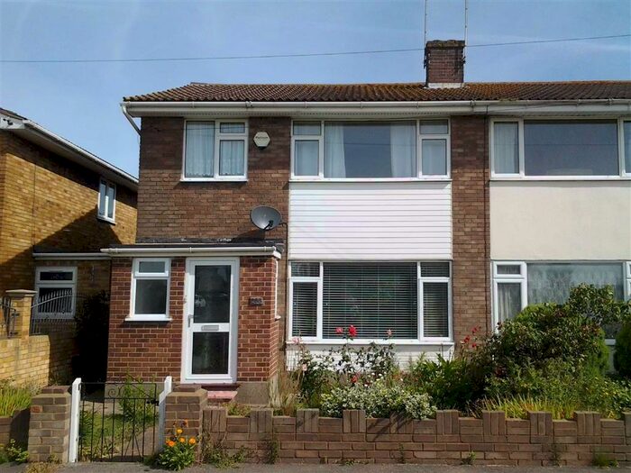 3 Bedroom Semi-Detached House To Rent In Furtherwick Road, Canvey Island, Essex, SS8