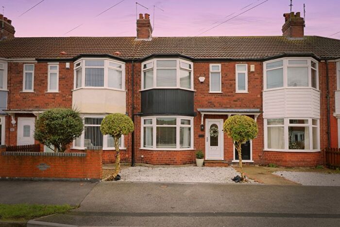 2 Bedroom Terraced House For Sale In Woodgate Road, Spring Bank West, HU5