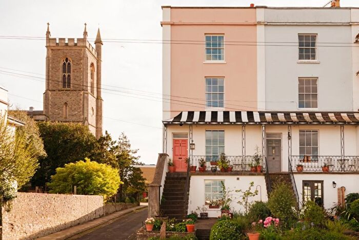 4 Bedroom End Terrace House For Sale In Fremantle Road, Cotham, Bristol, BS6