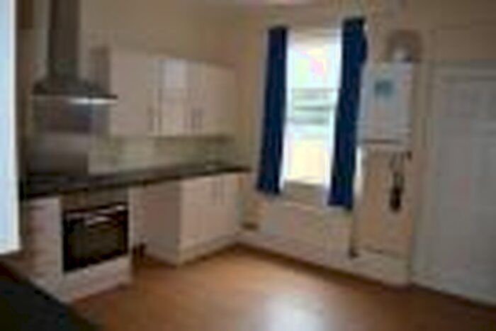 2 Bedroom Terraced House To Rent In Netherfield Lane, Parkgate, Rotherham, S62