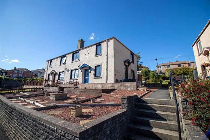 2 Bedroom Flat For Sale In Moat Crescent, Hawick, TD9