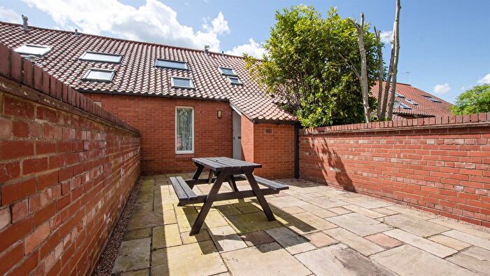 1 Bedroom Maisonette To Rent In West Moor Lane, Heslington, York, YO10