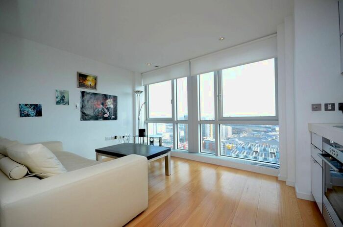 Studio To Rent In Ontario Tower, Canary Wharf, London, E14