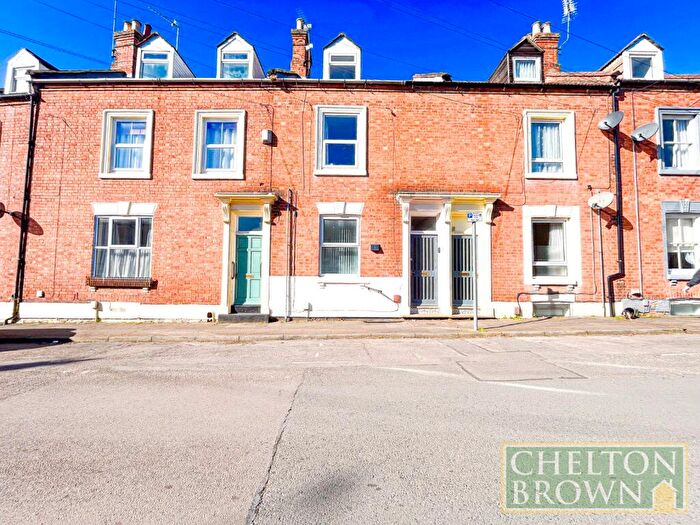 2 Bedroom Apartment To Rent In Cyril Street, Northampton, Northamptonshire, NN1