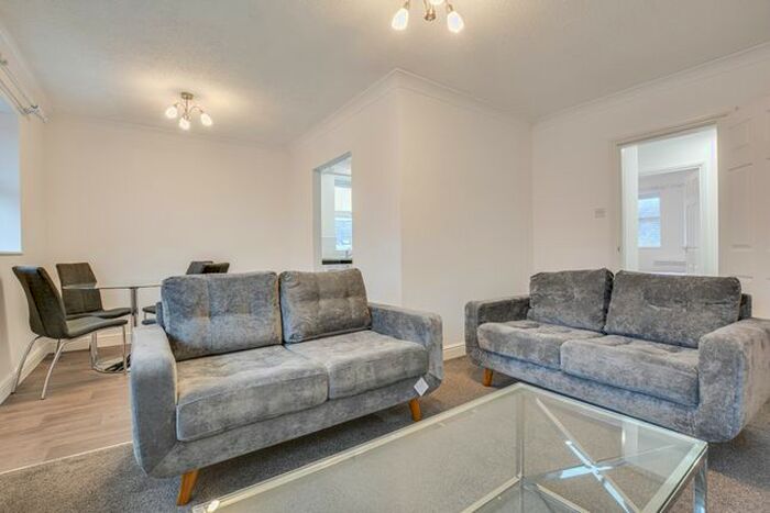 2 Bedroom Flat To Rent In Gell Street, Sheffield, S3