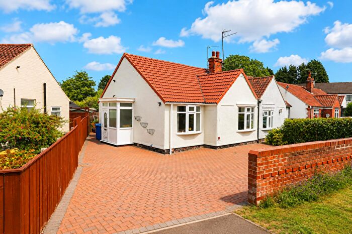 2 Bedroom Semi-Detached Bungalow For Sale In New Village Road, Cottingham, HU16