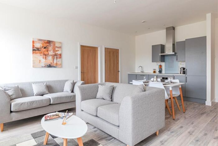 2 Bedroom Apartment To Rent In Ashtree Apartments, Ashtree Garth, Leeds, West Yorkshire, LS9