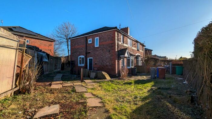 3 Bedroom Semi-Detached House To Rent In Chatwood Road, Manchester, M40