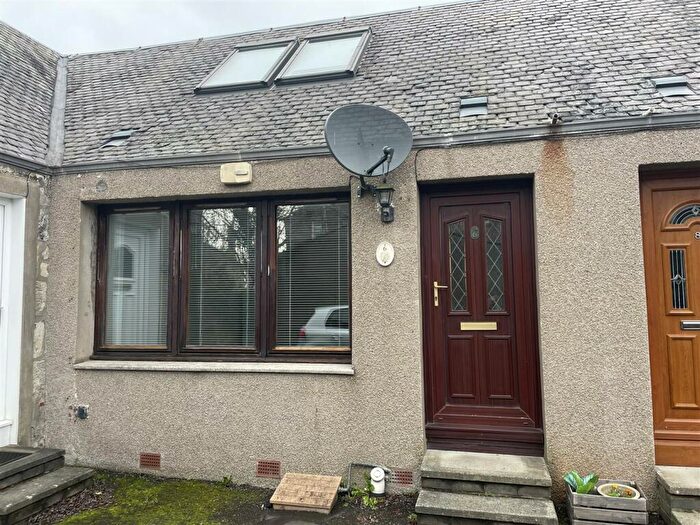 1 Bedroom Terraced House To Rent In Bannerman Street, Dunfermline, KY12