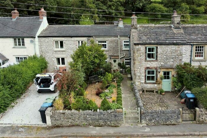 3 Bedroom End Of Terrace House For Sale In Earl Sterndale, Buxton, SK17
