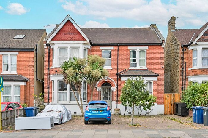 Studio To Rent In Creffield Road, Ealing, London, W5