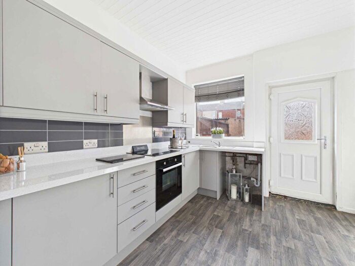 3 Bedroom Terraced House To Rent In Halton Street, Featherstone, WF7