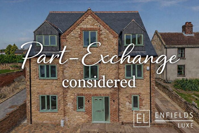 6 Bedroom Property For Sale In Stones Mews, Darrington, WF8