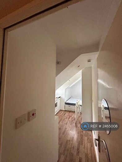 Studio To Rent In Reading, Reading, RG1