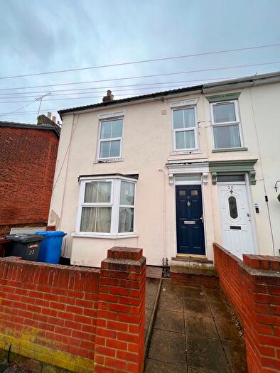 3 Bedroom Terraced House To Rent In Spring Road, Ipswich, IP4
