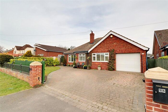3 Bedroom Bungalow For Sale In Akeferry Road, Westwoodside, Lincolnshire, DN9