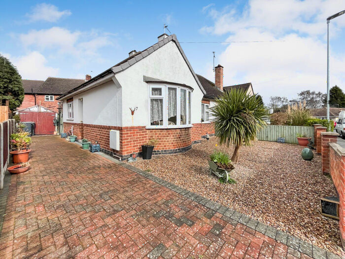 2 Bedroom Bungalow For Sale In Oakley Drive, Long Whatton, LE12