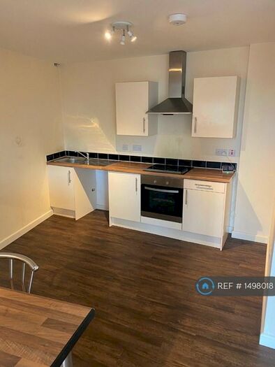 2 Bedroom Flat To Rent In Low Street, Sutton-In-Ashfield, NG17