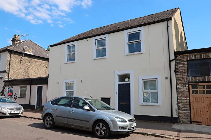4 Bedroom Flat To Rent In Sleaford Street, Cambridge, CB1