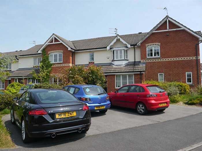 2 Bedroom House To Rent In Tiverton Drive, Wilmslow, Cheshire, SK9