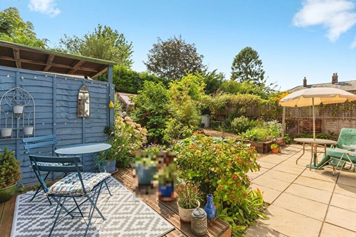 4 Bedroom Link Detached House For Sale In Chalk Hill, Great Cressingham, Thetford, Norfolk, IP25
