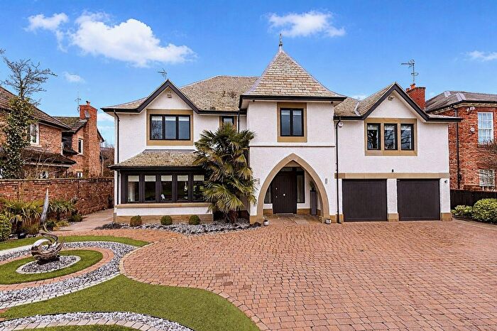 4 Bedroom Detached House For Sale In Theobald Road, Bowdon, WA14