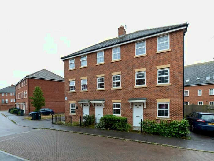 6 Bedroom Property To Rent In The Runway, Hatfield, Hertfordshire, AL10