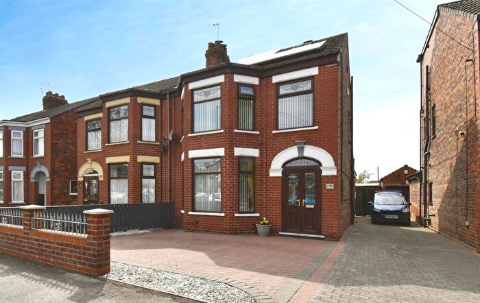 4 Bedroom Semi-Detached House For Sale In Gillshill Road, Hull, HU8