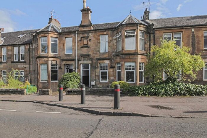 3 Bedroom Flat To Rent In Union Street, Stirling, FK8
