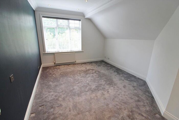 2 Bedroom Flat For Sale In Cornwall Road, Harrogate, HG1