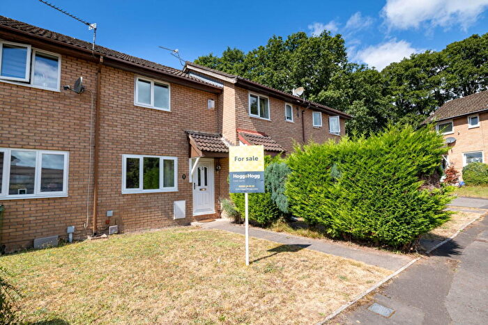 2 Bedroom Terraced House For Sale In Woodlawn Way, Thornhill, Cardiff, CF14