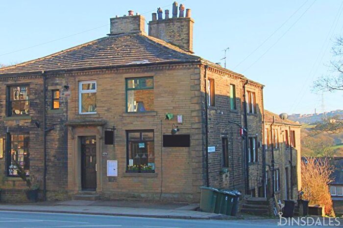 2 Bedroom Flat To Rent In Thornton Road, Thornton, Bradford, BD13