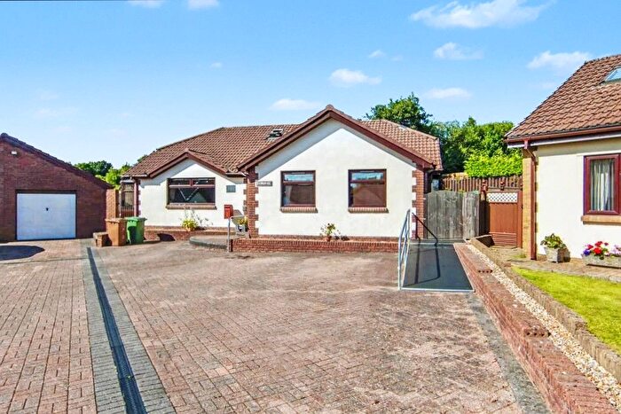 3 Bedroom Bungalow For Sale In Waun Goch, Cefn Hengoed, Hengoed, CF82