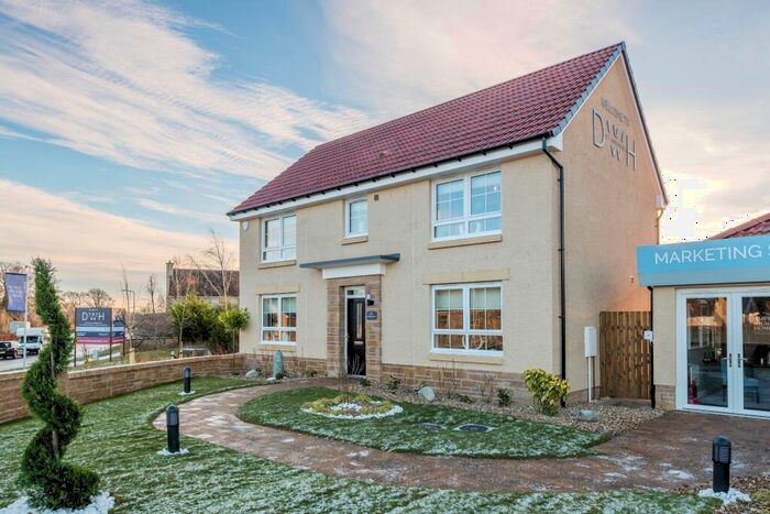 4 Bedroom Detached House For Sale In East Calder, EH53
