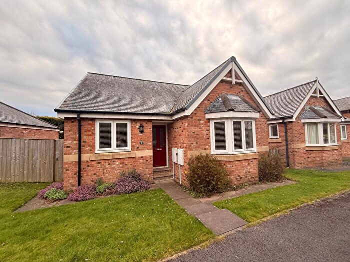 3 Bedroom Bungalow To Rent In Lowes Rise, Nevilles Cross, Durham, DH1