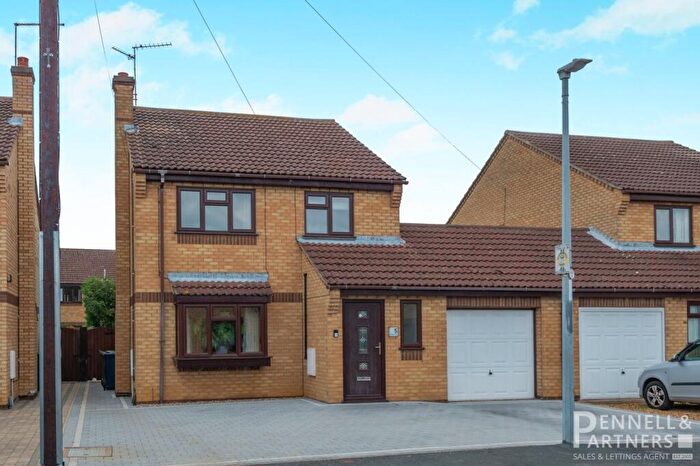 3 Bedroom Link Detached House For Sale In Grebe Close, Whittlesey, Peterborough, PE7