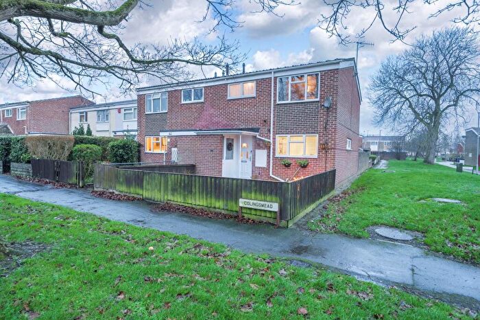 3 Bedroom Terraced House For Sale In Colingsmead, Swindon, SN3