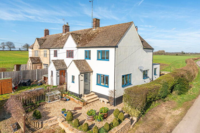 3 Bedroom End Of Terrace House For Sale In Shorncote, Near Cirencester, GL7
