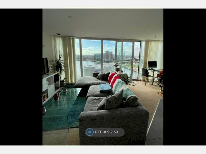 1 Bedroom Flat To Rent In Adriatic Apartments, London, E16