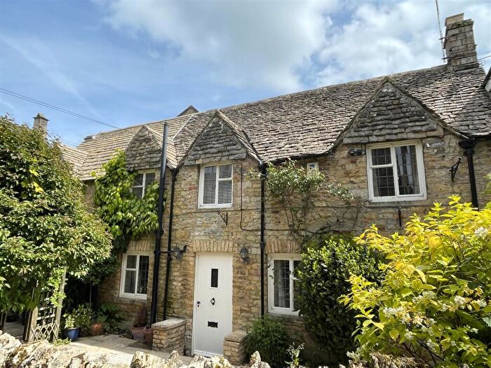 3 Bedroom Cottage For Sale In Victoria Street, Bourton-On-The-Water, Cheltenham, GL54