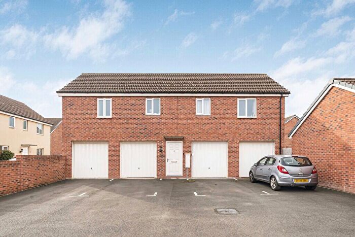 2 Bedroom Coach House For Sale In Beech Road, Cranbrook, Exeter, EX5