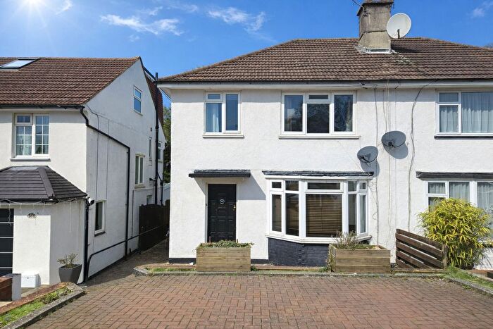 3 Bedroom Semi Detached House To Rent In Woodcote Avenue, Mill Hill, NW7