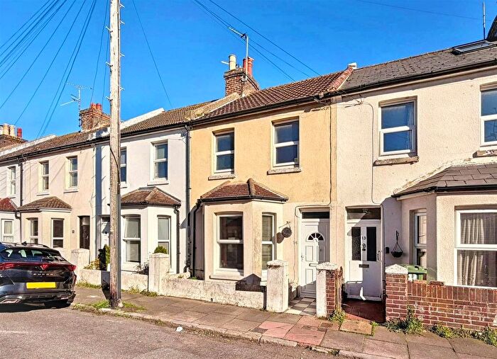 3 Bedroom Terraced House For Sale In Beltring Road, Eastbourne, BN22