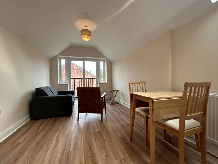 2 Bedroom Terraced House To Rent In Manor Street, Heath, CF14