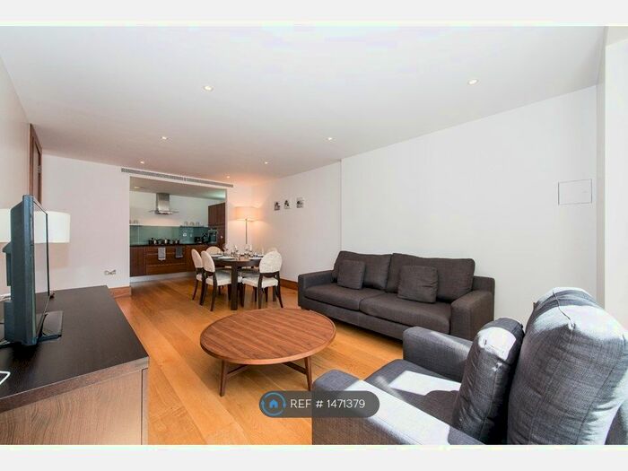 2 Bedroom Semi-Detached House To Rent In Baker Street, London, NW1